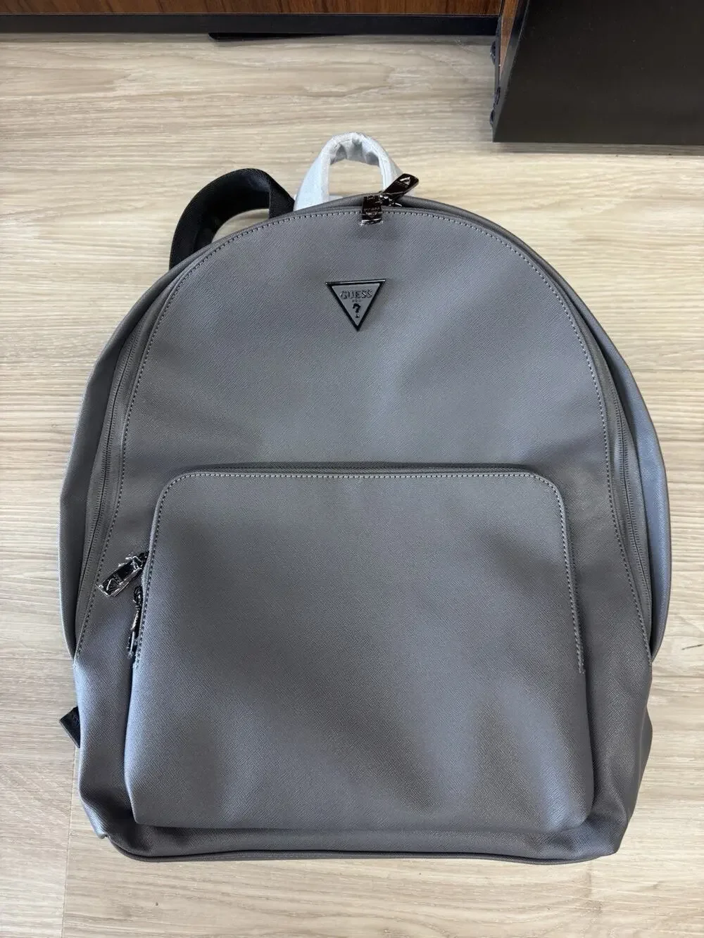 GUESS Milano Compact Backpack Gray Adjustable Straps Zip Designer Women